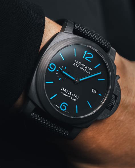 panerai carbotech 1661.